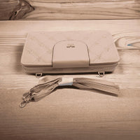Woman's pu leather embroidered clutch